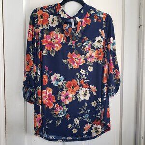 Dear Scarlett 3/4 Sleeve Lizzy Top